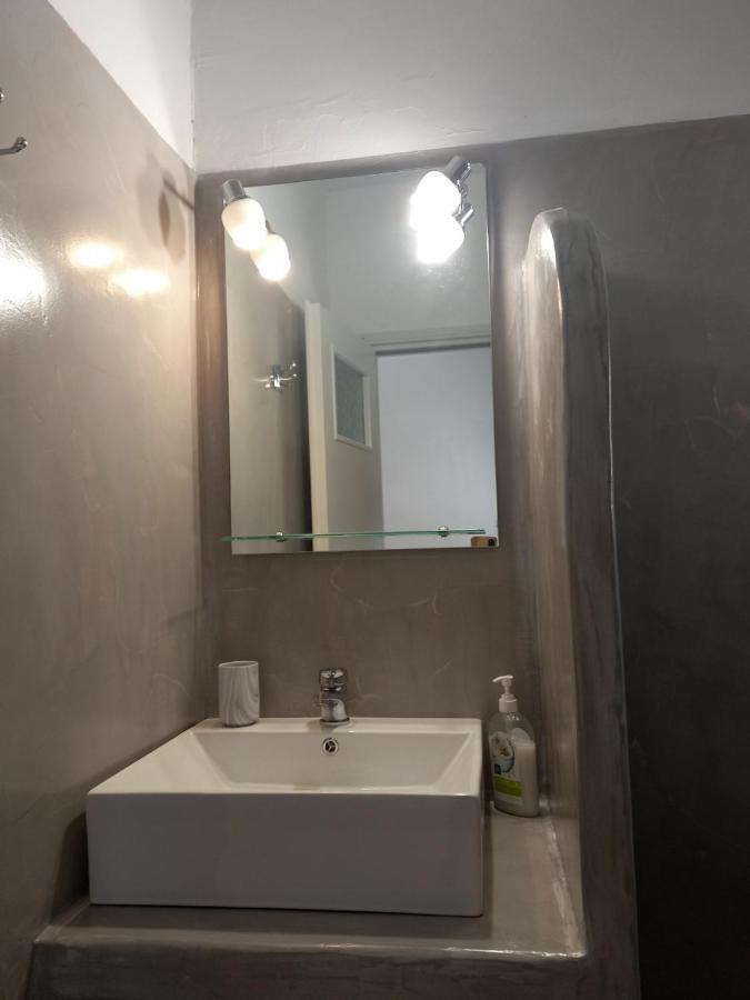 Marianna Studios دونوسا المظهر الخارجي الصورة